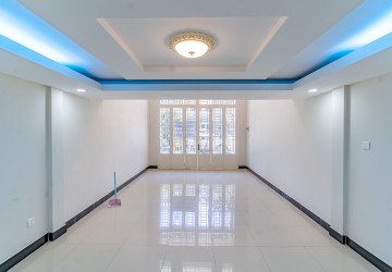 2 Bedroom Flat For Sale - Chak Angrae Kraom, Meanchey, Phnom Penh thumbnail