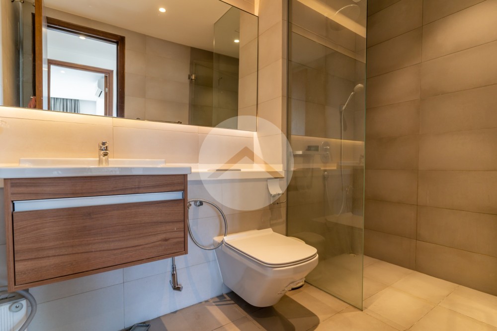 2 Bedroom Condo For Rent - Embassy Central, BKK1, Phnom Penh - Image 11