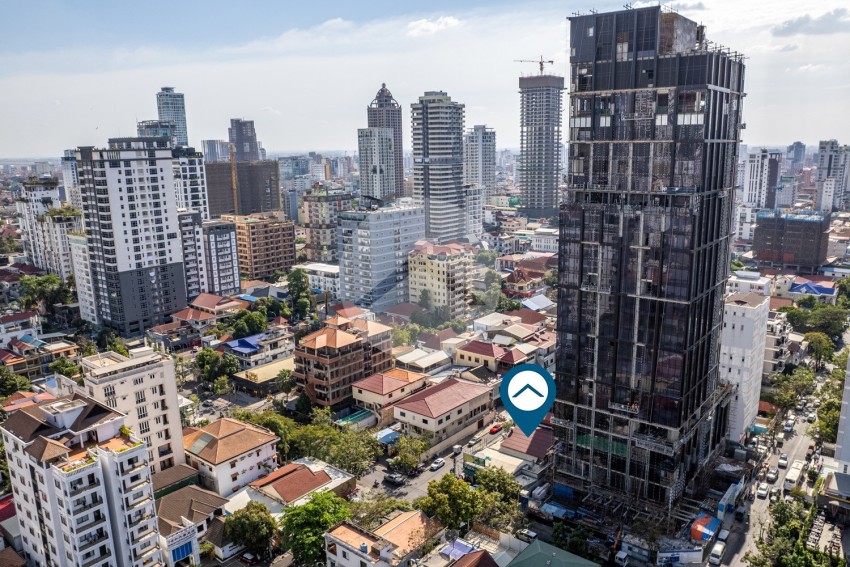 582 Sqm Corner Plot Land For Sale - BKK1, Phnom Penh