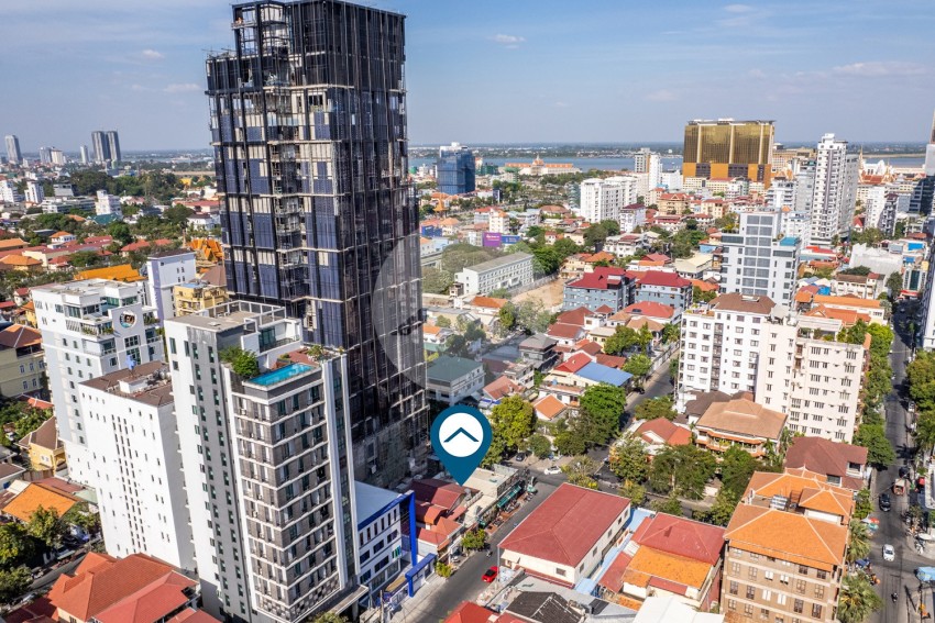 582 Sqm Corner Plot Land For Sale - BKK1, Phnom Penh