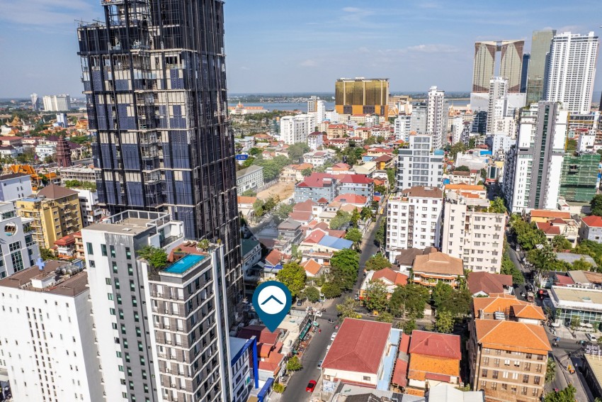 582 Sqm Corner Plot Land For Sale - BKK1, Phnom Penh