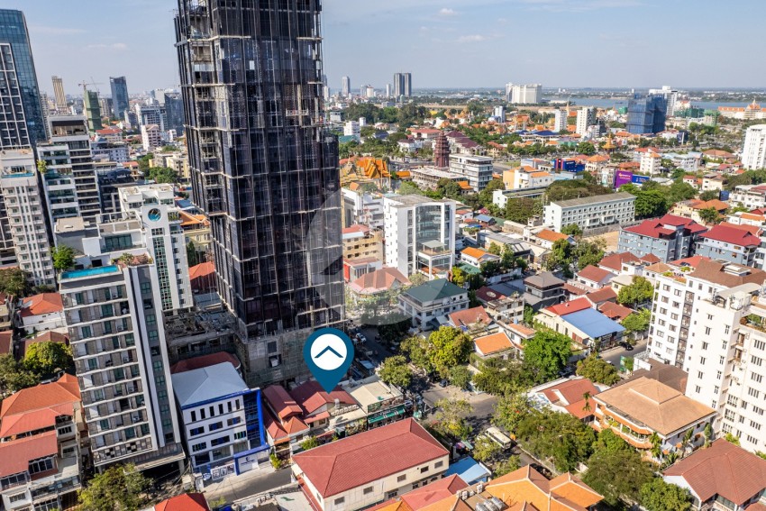 582 Sqm Corner Plot Land For Sale - BKK1, Phnom Penh