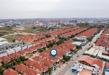 3 Bedroom Villa For Sale - Sen Sok, Phnom Penh thumbnail