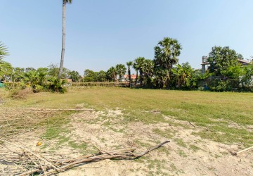 998 Sqm Land For Sale - Svay Dangkum, Siem Reap thumbnail