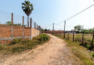 998 Sqm Land For Sale - Svay Dangkum, Siem Reap thumbnail