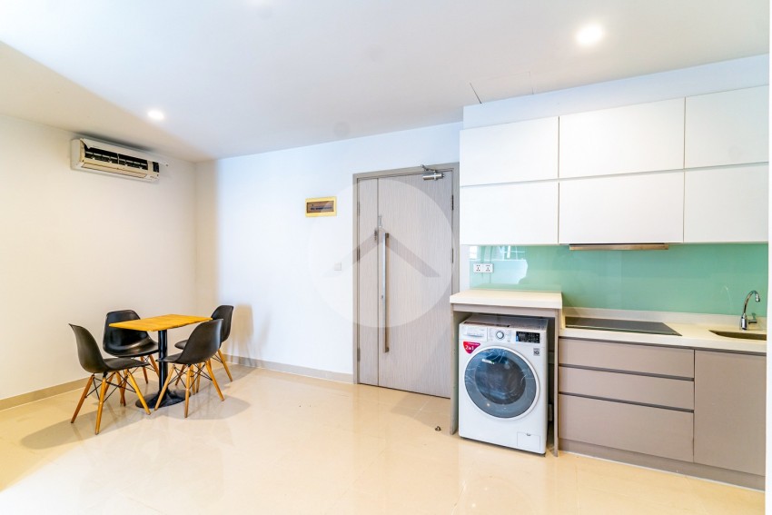 20th Floor 2 Bedroom Condo For Sale - The Bridge, Tonle Bassac, Phnom Penh