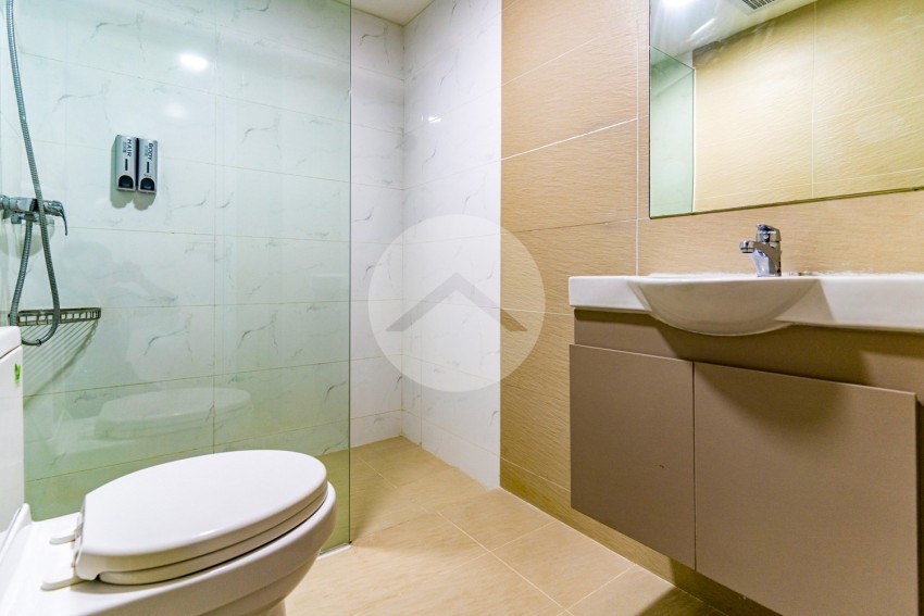 20th Floor 2 Bedroom Condo For Sale - The Bridge, Tonle Bassac, Phnom Penh