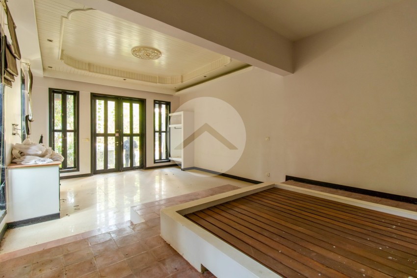 13 Bedroom Boutique For Sale - Svay Dangkum, Siem Reap