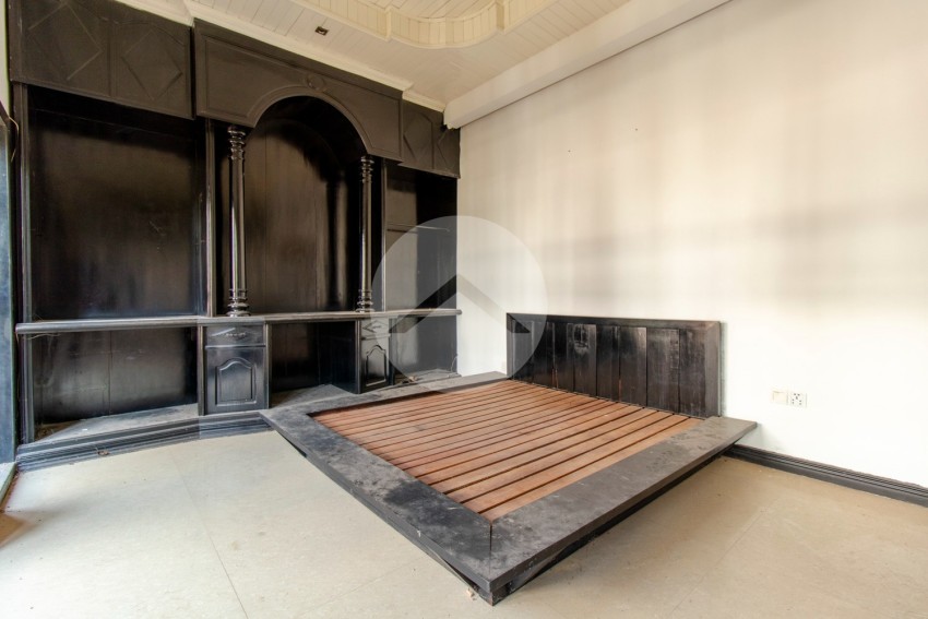 13 Bedroom Boutique For Sale - Svay Dangkum, Siem Reap