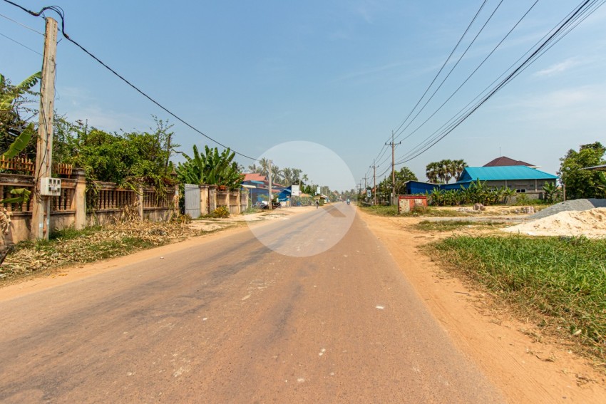 ដីលំនៅឋាន ៦,០០០ ម៉ែត្រការ៉េ សម្រាប់លក់ - សង្កាត់ជ្រាវ, ខេត្តសៀមរាប