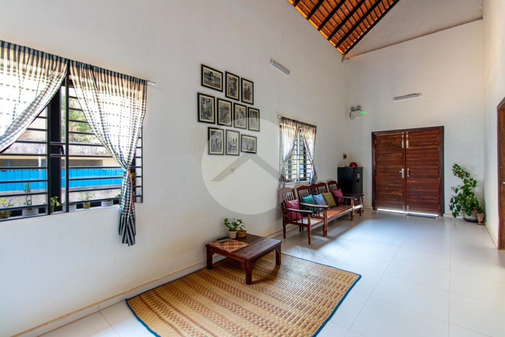 3 Bedroom House For Rent - Svay Dangkum, Siem Reap - Image 5