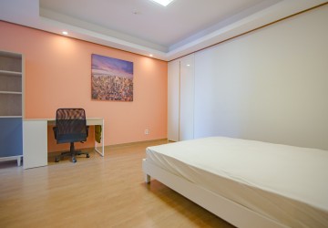 27th Floor 2 Bedroom Condo For Sale - De Castle Royal, BKK1, Phnom Penh thumbnail