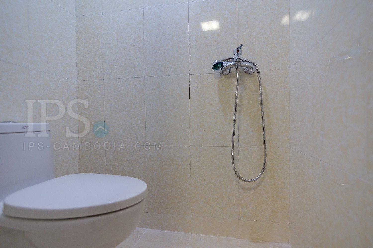 27th Floor 2 Bedroom Condo For Sale - De Castle Royal, BKK1, Phnom Penh - Image 13