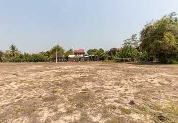 1,400 Sqm Residential Land For Sale - Sambour, Siem Reap thumbnail