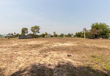 1,400 Sqm Residential Land For Sale - Sambour, Siem Reap thumbnail