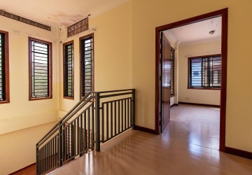 3 Bedroom Villa For Sale - Svay Dangkum, Siem Reap thumbnail