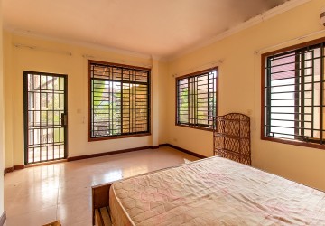 3 Bedroom Villa For Sale - Svay Dangkum, Siem Reap thumbnail