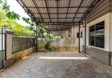 2 Bedroom House For Sale - Svay Dangkum, Siem Reap thumbnail