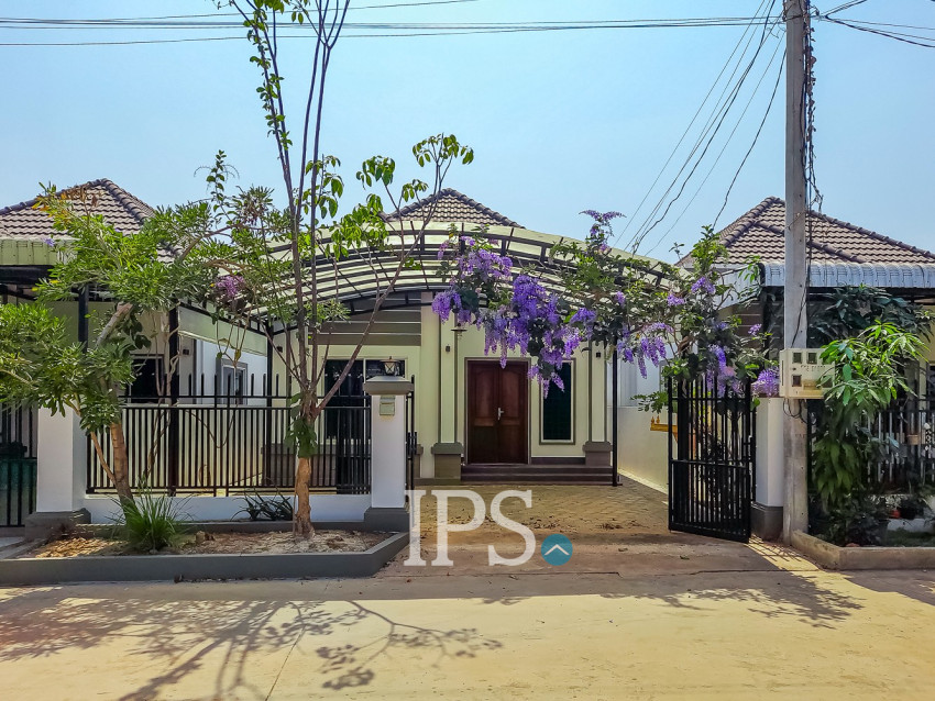 2 Bedroom House For Sale - Svay Dangkum, Siem Reap