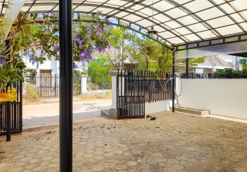 2 Bedroom House For Sale - Svay Dangkum, Siem Reap thumbnail