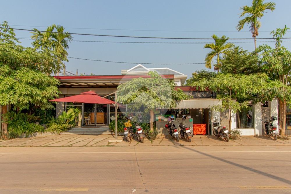 Commercial Space / Coffee Shop For Rent - Sala Kamreuk, Siem Reap