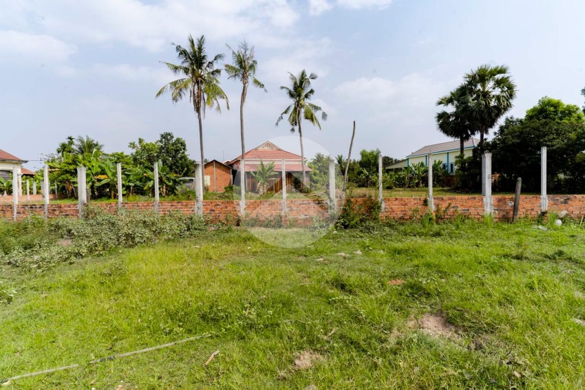 250 Sqm Land For Sale - Svay Dangkum, Siem Reap