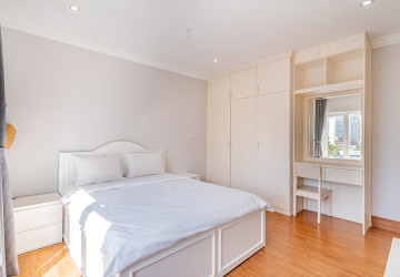 2 Bedroom Serviced Apartment For Rent - BKK1, Phnom Penh thumbnail