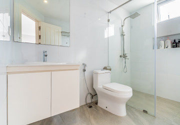 2 Bedroom Serviced Apartment For Rent - BKK1, Phnom Penh thumbnail