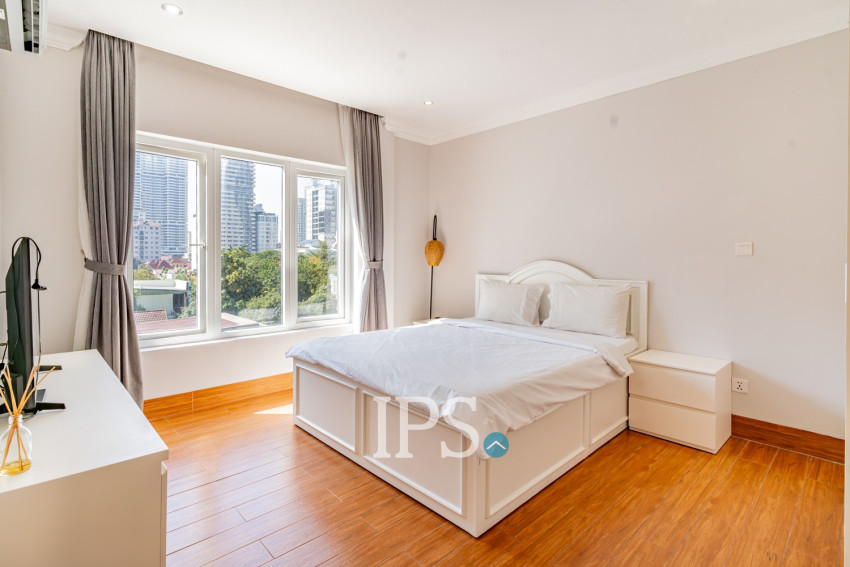 2 Bedroom Serviced Apartment For Rent - BKK1, Phnom Penh