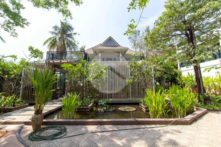 18 Bedroom Hotel For Sale  - Svay Dangkum, Siem Reap