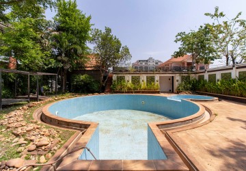 18 Bedroom Hotel For Sale  - Svay Dangkum, Siem Reap thumbnail