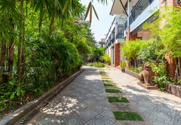 18 Bedroom Hotel For Sale  - Svay Dangkum, Siem Reap thumbnail