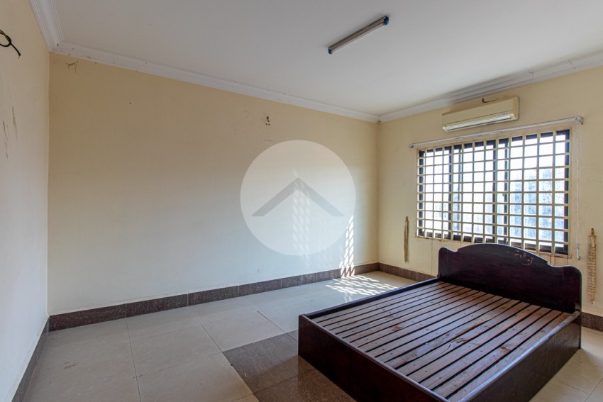 22 Bedroom Commercial House For Rent - Svay Dangkum, Siem Reap