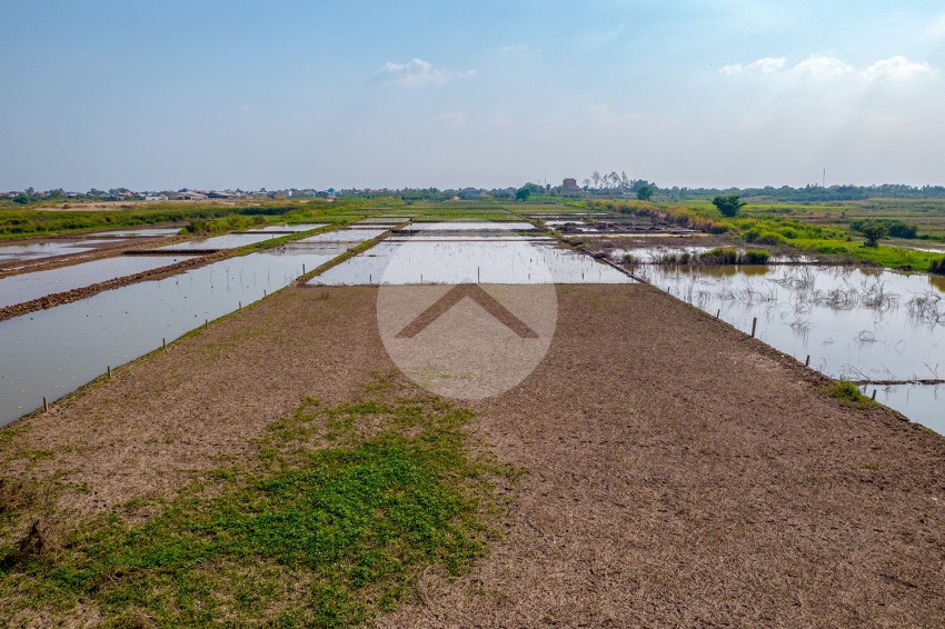 4,587 Sqm Land For Sale - Lvea Aem, Kandal Province