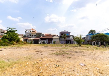 1, 804 Sqm Corner Land For Sale - Steung Meanchey 1, Phnom Penh thumbnail