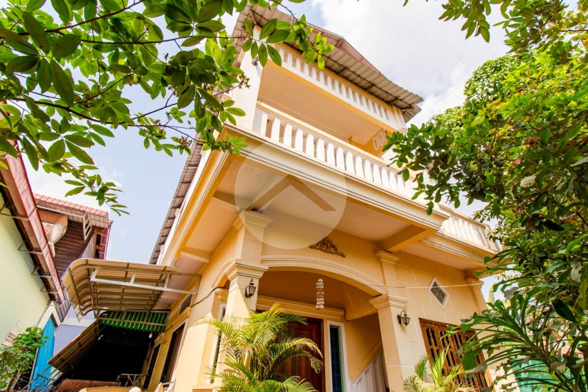 2 Bedroom Apartment For Rent - Slor Kram, Siem Reap