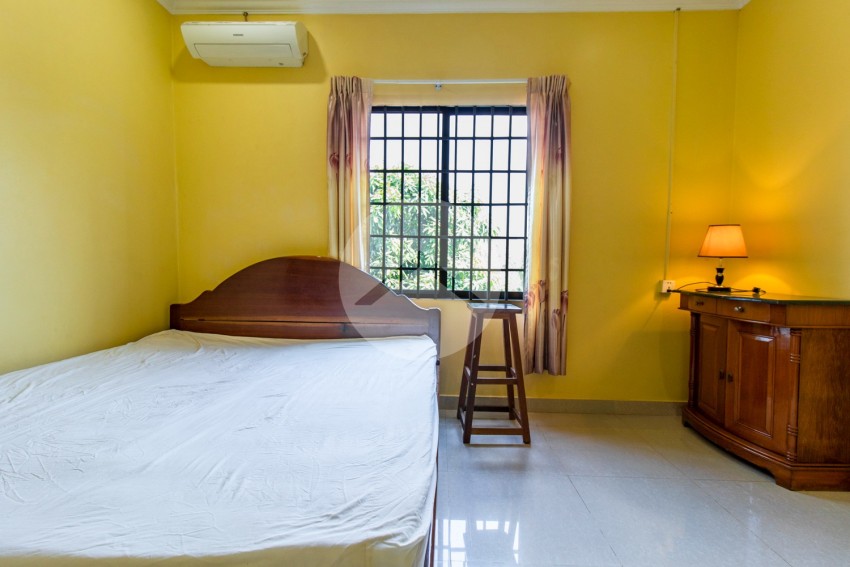 2 Bedroom Apartment For Rent - Slor Kram, Siem Reap