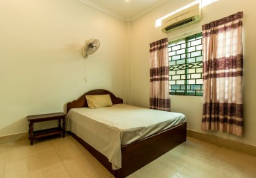 2 Bedroom Apartment For Rent - Slor Kram, Siem Reap thumbnail