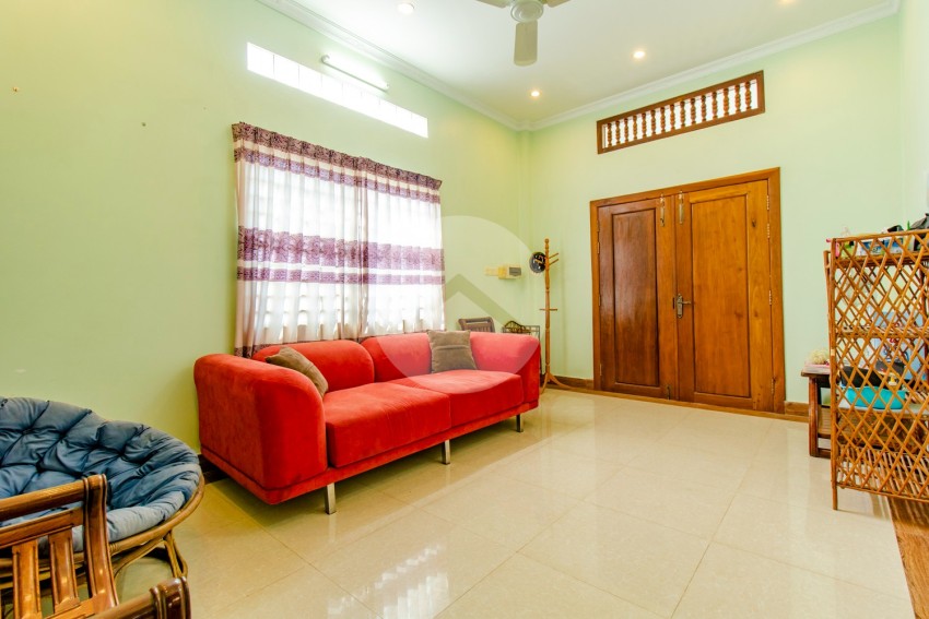 2 Bedroom Apartment For Rent - Slor Kram, Siem Reap