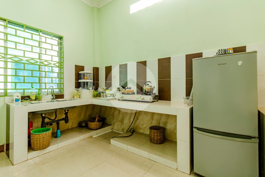 2 Bedroom Apartment For Rent - Slor Kram, Siem Reap