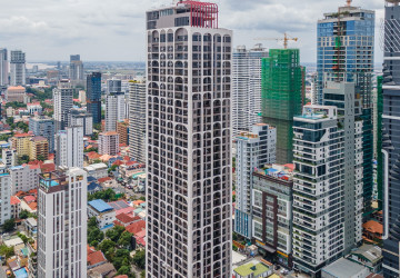 39th Floor 3 Bedroom Condo Type S1 Resale - Time Square 306, BKK1, Phnom Penh thumbnail