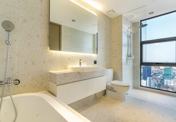 39th Floor 3 Bedroom Condo Type S1 Resale - Time Square 306, BKK1, Phnom Penh thumbnail