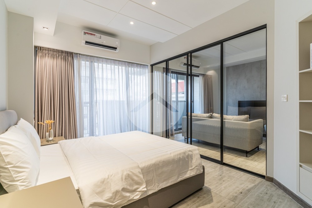 1 Bedroom Serviced Apartment For Rent - Boeung Trabek, Phnom Penh - Image 3