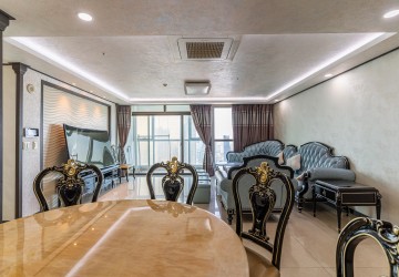 4 Bedroom Condo For Rent - De Castle Royal, BKK 1, Phnom Penh thumbnail