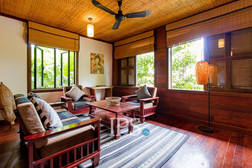 8 Bedroom Wooden House For Rent - Chreav, Siem Reap