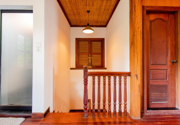 8 Bedroom Wooden House For Rent - Chreav, Siem Reap thumbnail