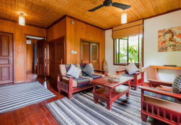 8 Bedroom Wooden House For Rent - Chreav, Siem Reap thumbnail