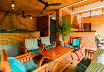 8 Bedroom Wooden House For Rent - Chreav, Siem Reap thumbnail