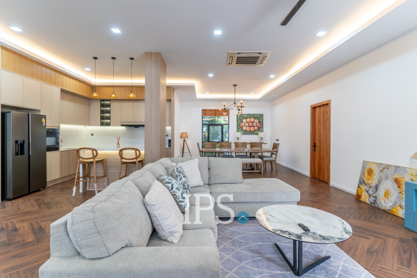 Renovated 3 Bedroom Apartment For Rent - Beoung Raing, Phnom Penh