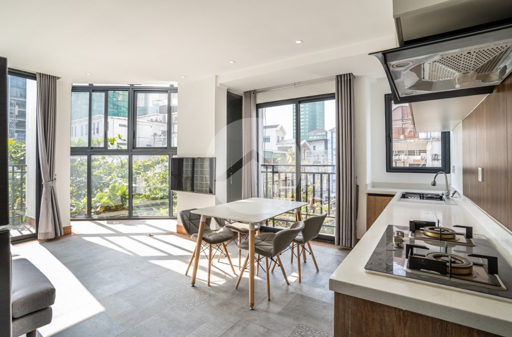 3 Bedroom Duplex Apartment For Rent - Phsar Thmei 3, Phnom Penh